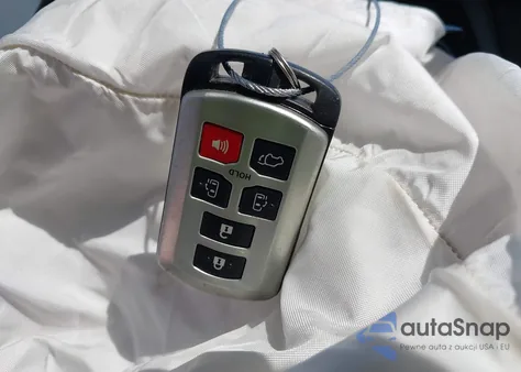 2015 Toyota Sienna Xle 8 Passenger из США, поврежденный, VIN 5TDYK3DC0FS649998